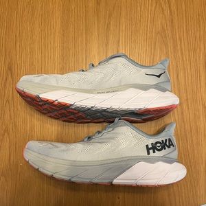 HOKA Arahi 6 Women’s 11